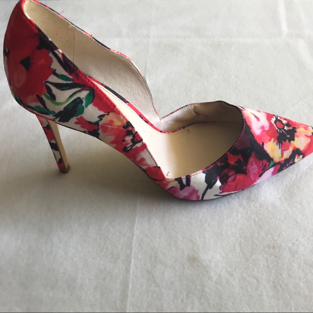 Louise et Cie Heel with pointed toe| size 9